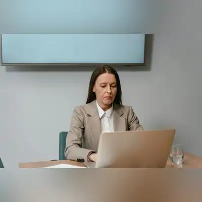 于春建